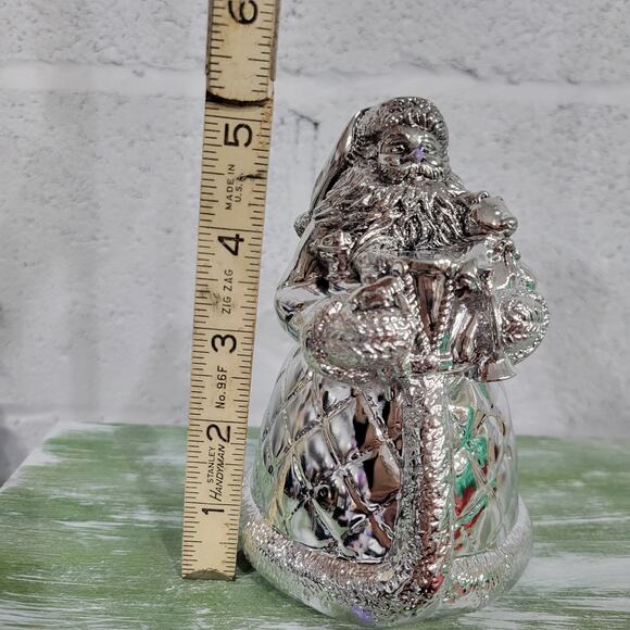 REED & BARTON ~ SILVERPLATE ~ ROTATING MUSIC BOX "SANTA IS COMING TO TOWN" - Picture 8 of 8